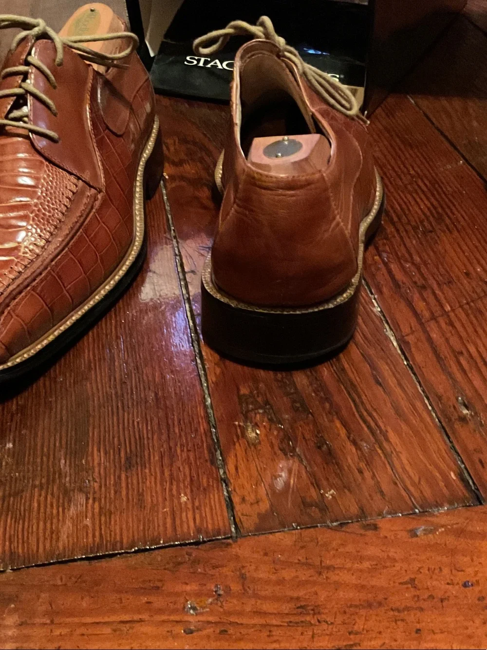 Stacy Adams Cognac Brown Croc-Embossed Leather Lace-Up Oxfords